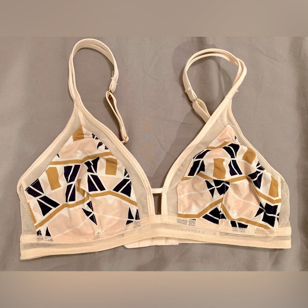 Lively small bralette